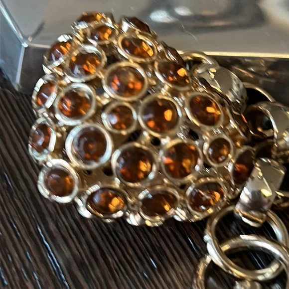 🔥2 X HP🔥VTG gold color Jewelry Heart Key Fob, Amber Style Rhinestones, NWOT - Picture 3 of 9